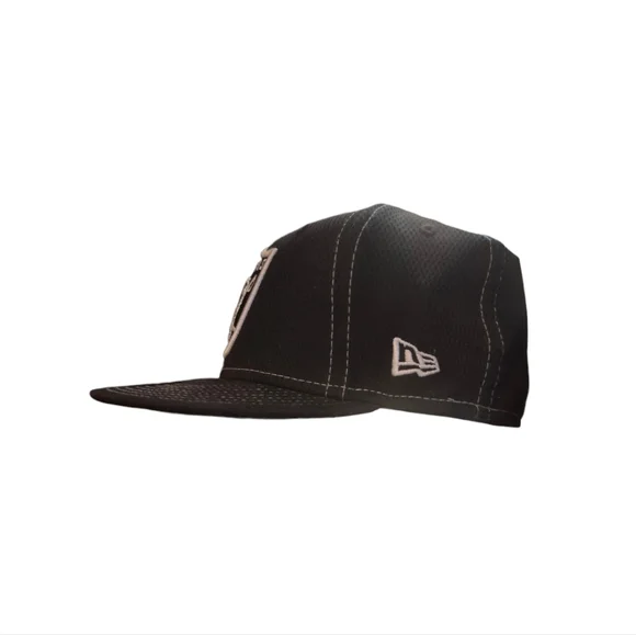 New Era Black Raiders Cap - Picture 4 of 8